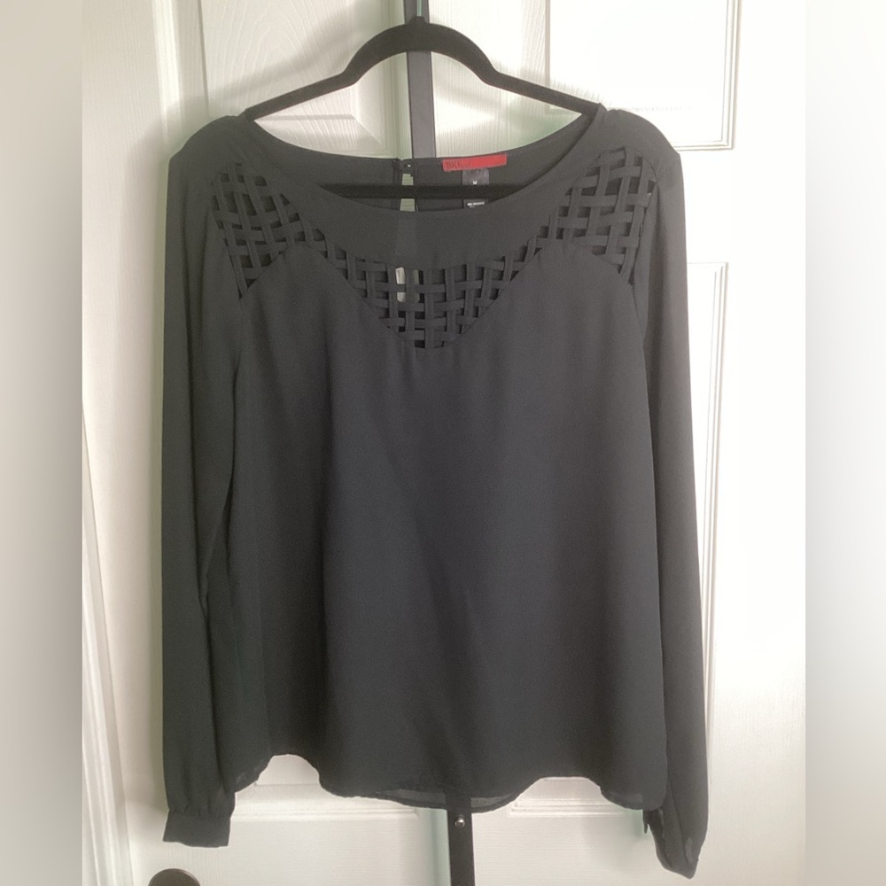 Red by BKE Black Lattice Neck Blouse, size Medium